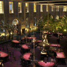 Bezoeker Holland Casino Breda wint Mega Millions Jackpot